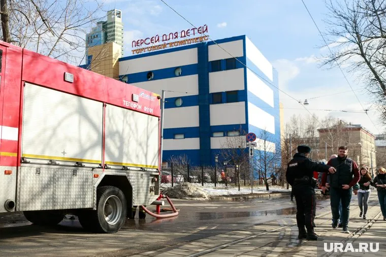 Пожар в столичном торговом центре унес жизни одного человека, еще несколько пострадали