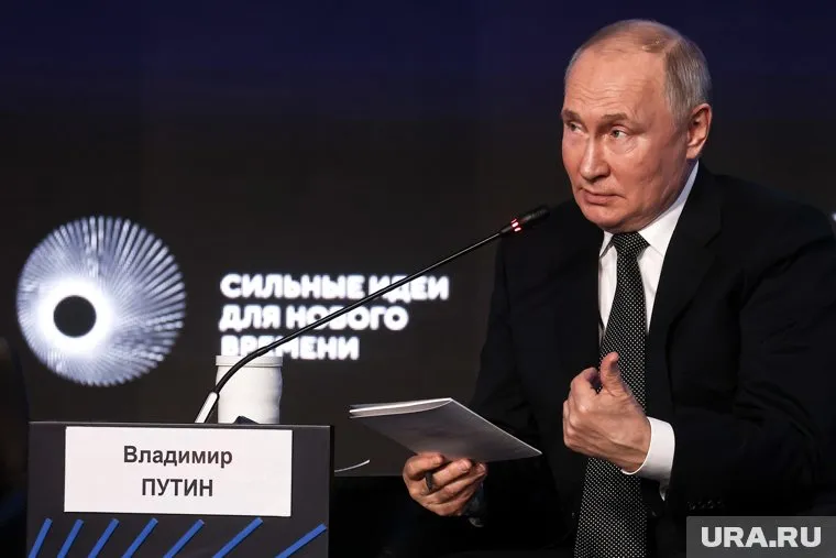 РФ будет укреплять Силы специальных операций и их ударный потенциал, заявил Путин