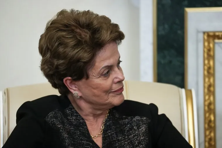 Владимир Путин на встрече с главой банка БРИКС Дилмой Роуссефф. Санкт-Петербург