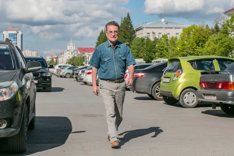 Пикет КПРФ против пенсионной реформы. Курган, камшилов иван