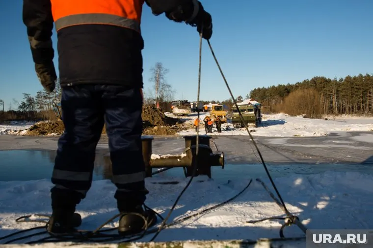 Паром перестал ходить из-за ледостава