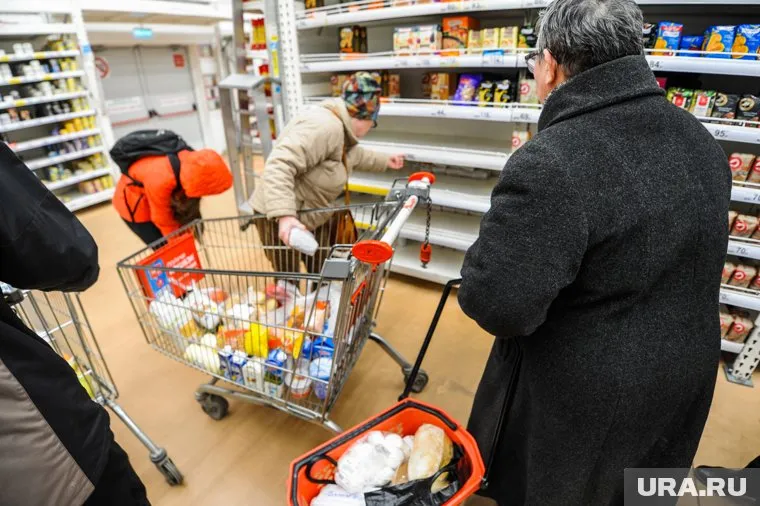 В условиях пандемии россиянам хватит продуктов как минимум на два месяца