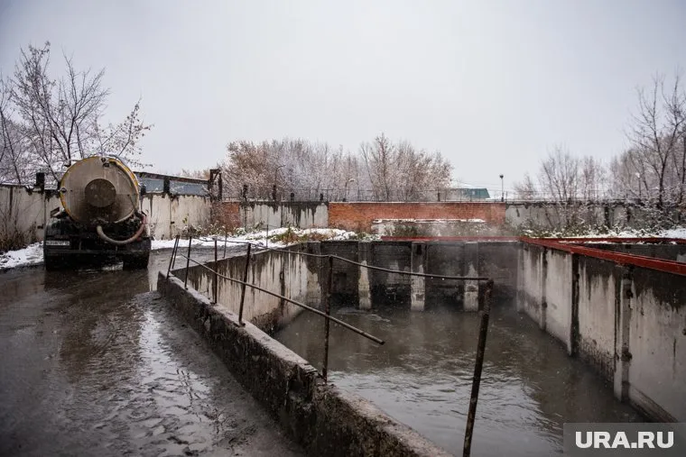 С «Уральской водной компанией» должны были заключить контракт на проектирование и ремонт очистных до 15 февраля