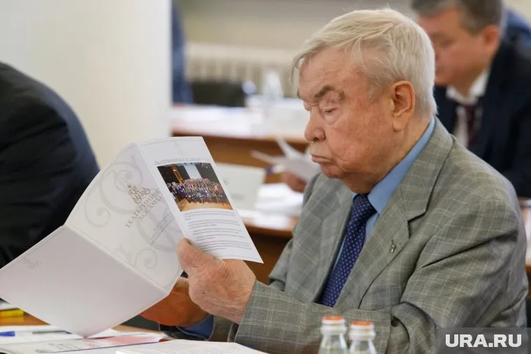 Анатолий Сысоев учредил десятки предприятий с оборотом в несколько сотен миллионов рублей