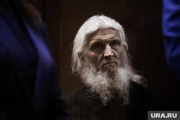 Отец Сергий содержится под стражей