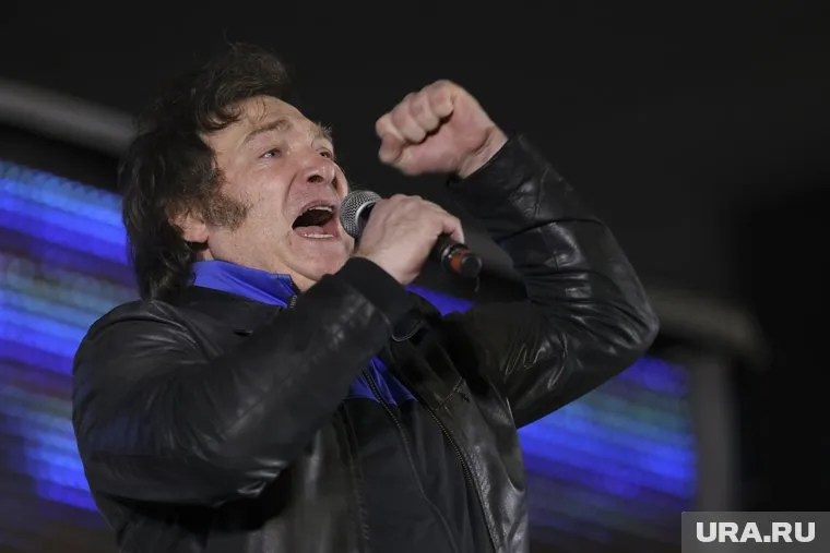 Демократия, свободная торговля и мир являются обязательствами правительства страны, заявил Хавьер Милей