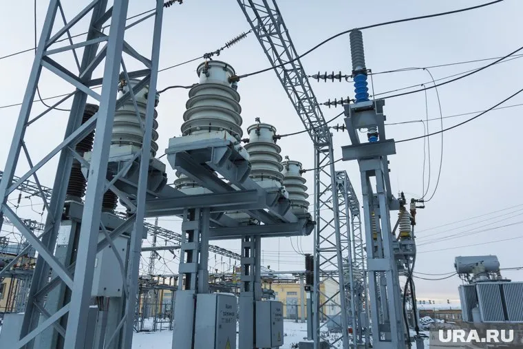 Причина возгорания на подстанции уточняется