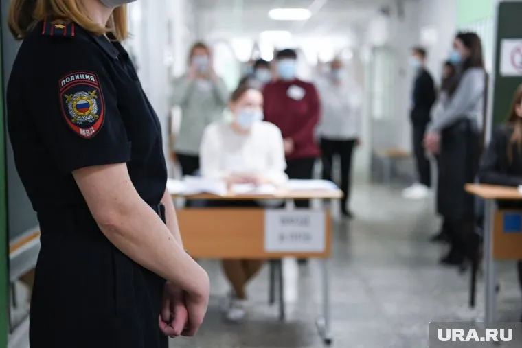 Стрельбу в брянской гимназии устроила 14-летняя Алина, пишет Baza