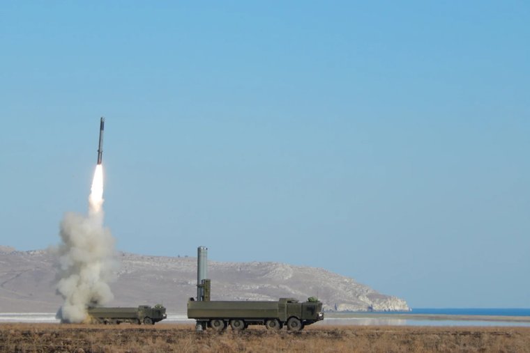 Какое оружие России подарил Валериан Соболев: характеристики ракетных комплексов «Искандер» и «Тополь»