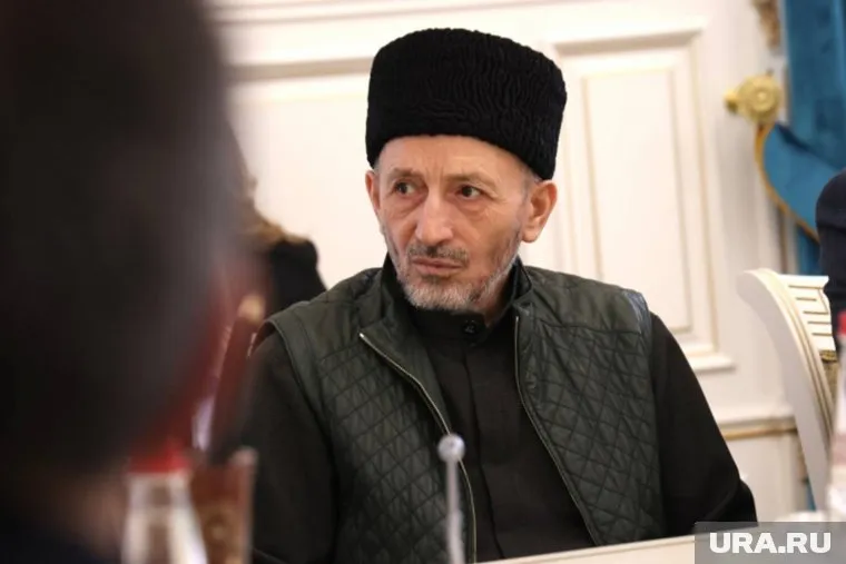 По мнению Ахмада Абдулаева, власти должны жестче реагировать на происходящее в регионе