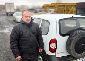 Командир «Кочегар» из зоны СВО получил Chevrolet Niva от курганцев