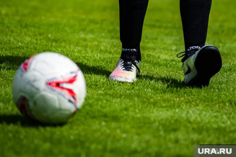 Болельщики вывесили антивоенный баннер в ходе футбольного матча в Польше