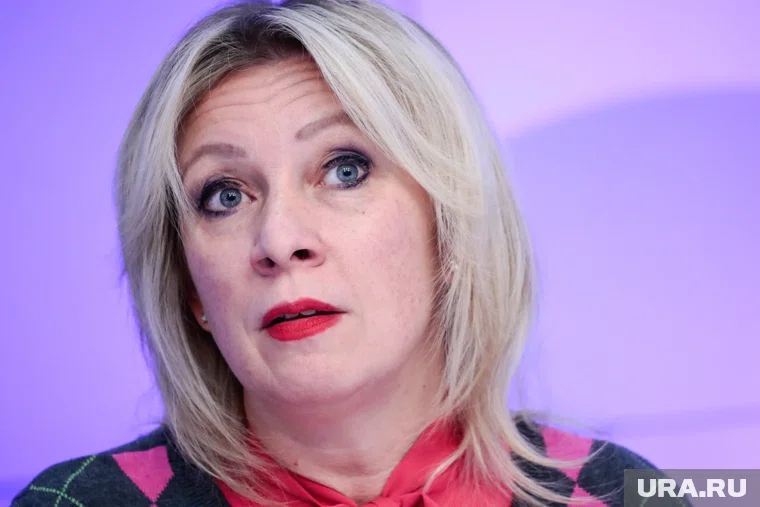 По словам Захаровой, те, кто делают такие заявления, должны осознавать все риски и последствия