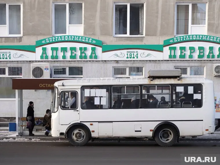 По словам жителей поселка, автобус не доезжает до конца маршрута две остановки (архивное фото)