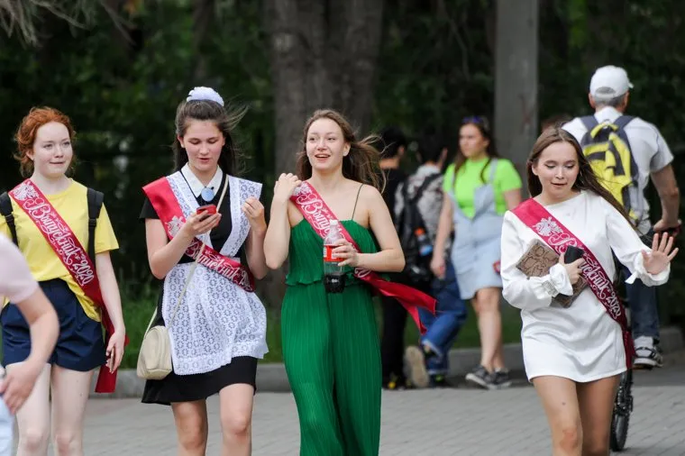 Парк Гагарина после снятия ограничений. Челябинск