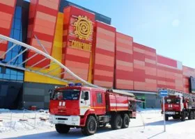 На Ямале арендаторы два месяца ждали открытия ТЦ, который пожарные признали опасным