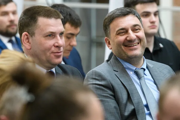 Конференция свердловского отделения ОНФ. Екатеринбург