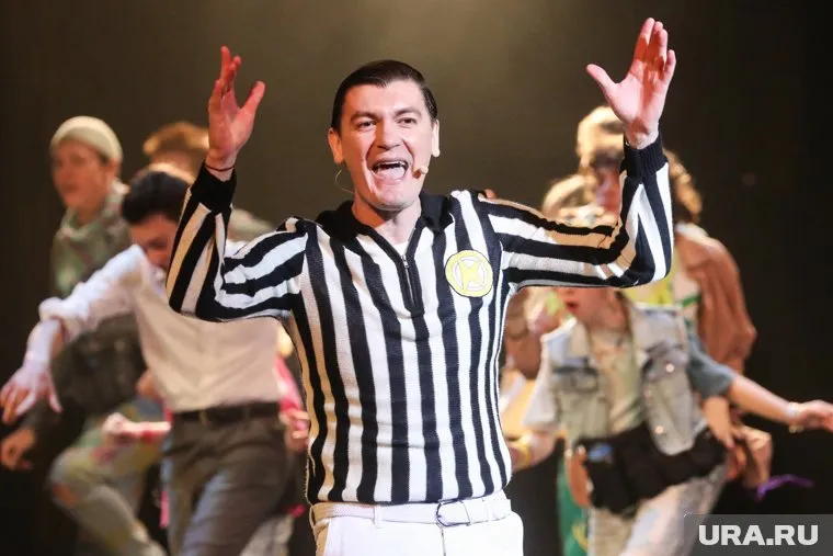 Александра Гудкова заметили в Шереметьево