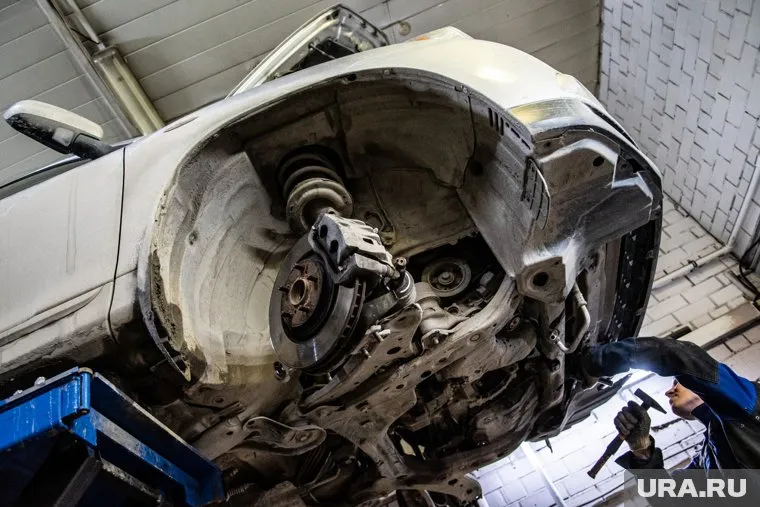 Через Турцию наладили поставки аналогов автозапчастей, сообщают «Известия»