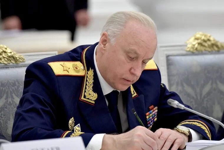 Бастрыкин потребовал материалы уголовного дела по ситуации в школе Невьянска