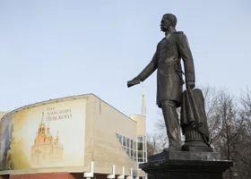 Челябинские слухи: «Утюг» Махонинских* отдадут РПЦ 