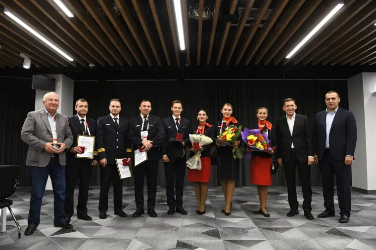 Встреча экипажа УА с губернатором СО. Екатеринбург