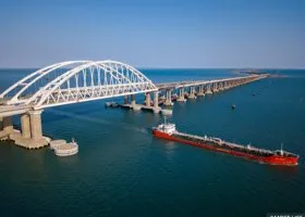 Киев пригрозил уничтожить Крымский мост