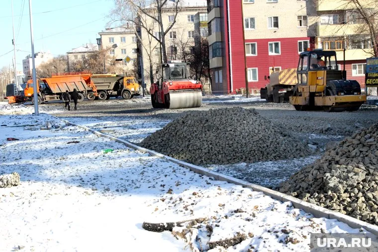 В Кургане и ранее ремонтировали дороги в холода