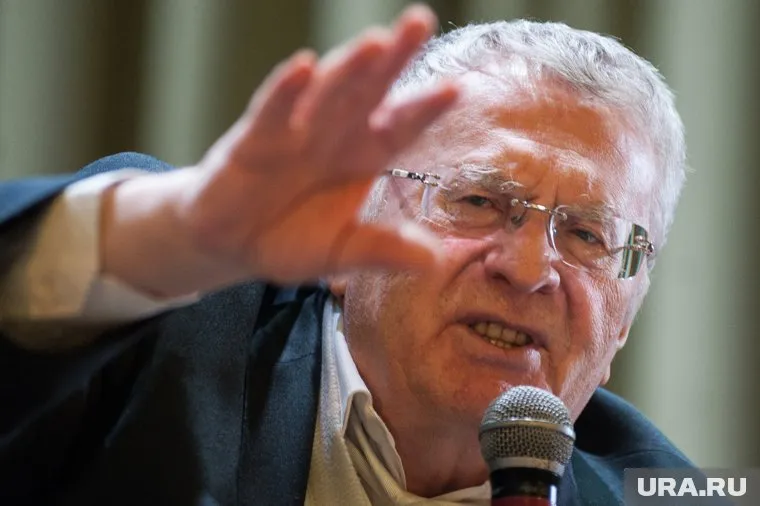 Пользователи соцсетей встали на сторону Владимира Жириновского