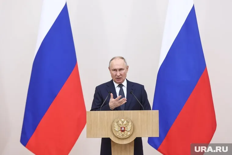 Владимир Путин напомнил, что Украина отказалась от мирных переговоров