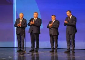 «80 лет празднует область, а подарок получили мы»: спикер думы ХМАО поздравил тюменцев с юбилеем