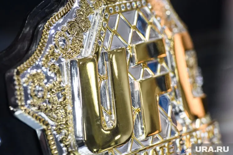 Боец UFC рассказал, что знает о заслугах Махонина