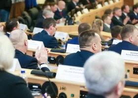 Тюменские депутаты обвинили чиновников в пессимизме