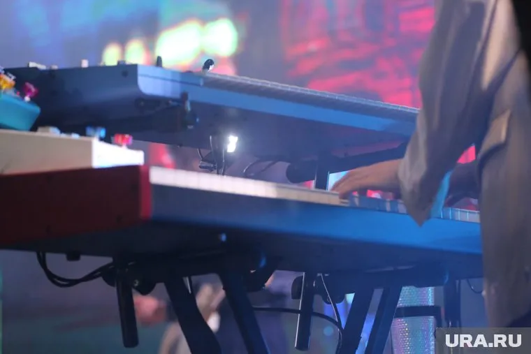 Выступление прошло на набережной у "Конторы пароходства"