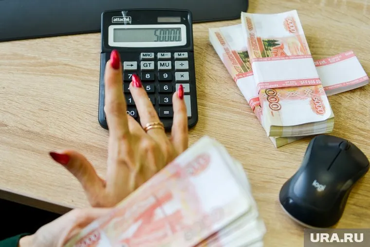У менеджеров в 2024 году заработок увеличился на 33% в среднем до 78 тысяч рублей