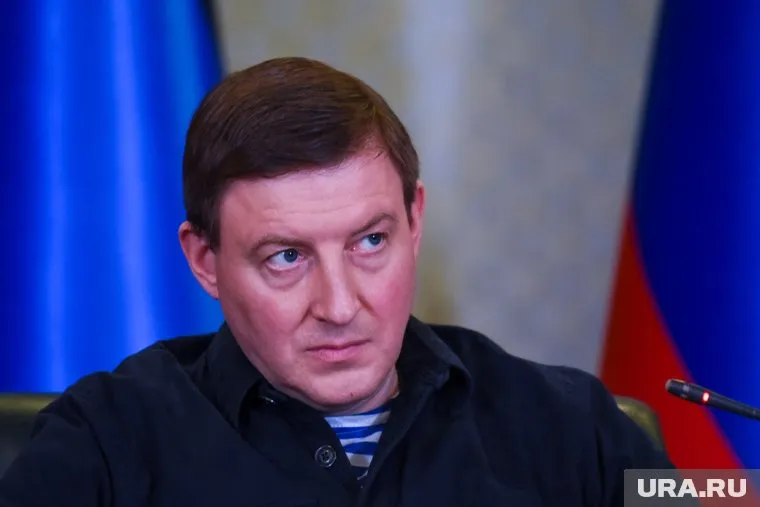 Андрей Турчак предложил уравнять права добровольцев с остальными участниками СВО