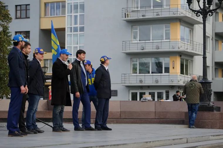 Митинг ЛДПР на площади Труда. Екатеринбург, зубарев михаил, безденежных антон, торощин игорь, кабанов андрей, шилков данил