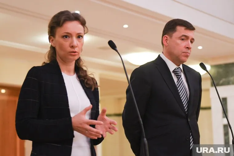 Анна Кузнецова обсудила с Евгением Куйвашевым нехватку школьных мест в екатеринбургском микрорайоне Академический