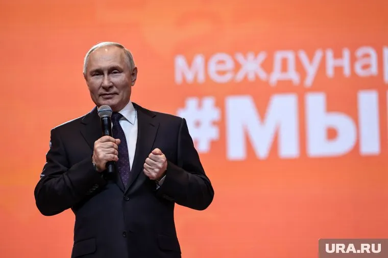 Россияне поддержат Владимира Путина на выборах в 2024 году, уверен Си Цзиньпин