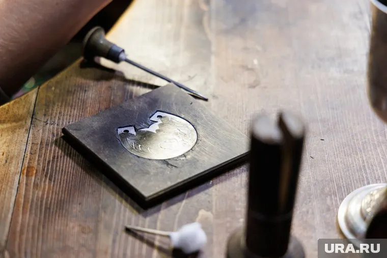 На заводе «Северная Чернь» существует несколько категорий мастеров