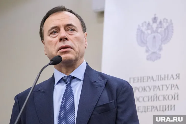 Александр Буксман был первым замом генпрокурора с 2006 года