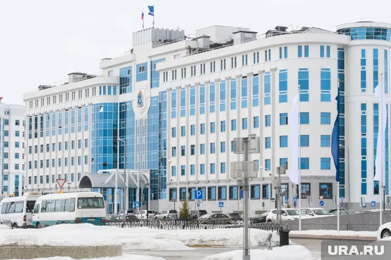 Этаж губернатора Дмитрия Артюхова обновят впервые за все время