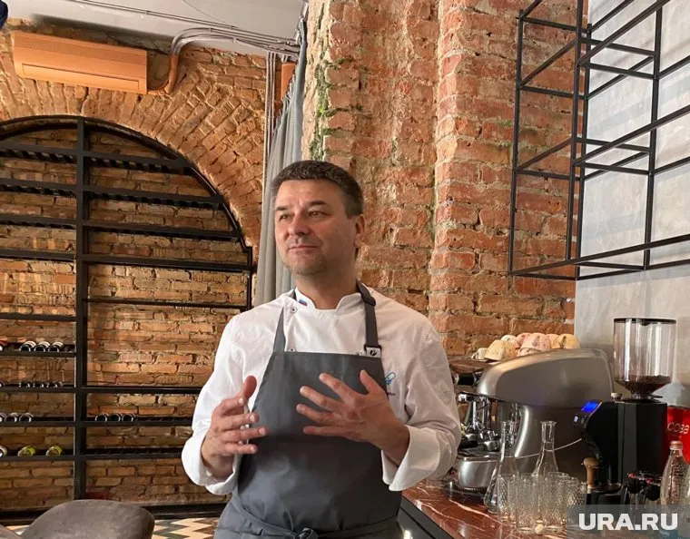 Ресторан начнет работать как бистро на качественной продуктовой базе, заявил Модестов