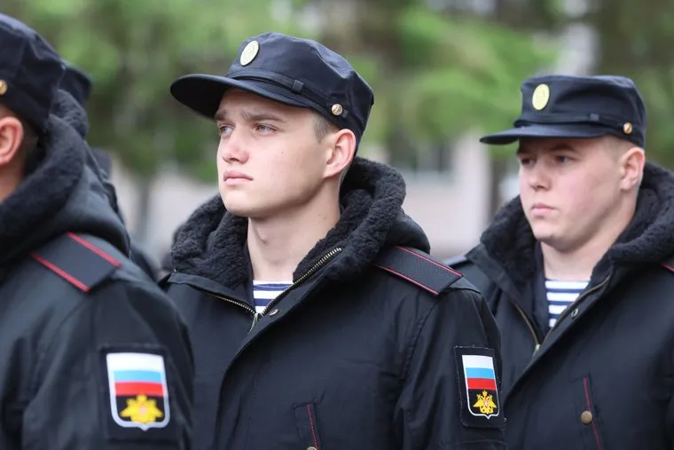 Отправка призывников в элитные войска. Курган