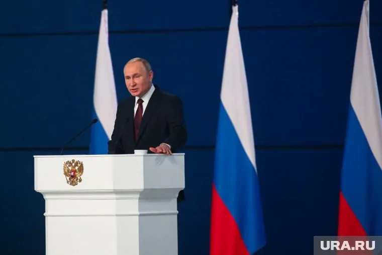 Президент России пообещал новую единоразовую выплату семьям с детьми (архивное фото)