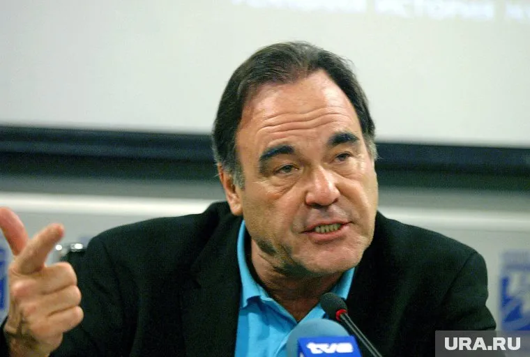 Оливер Стоун высоко оценил уровень кинопроизводства в Москве