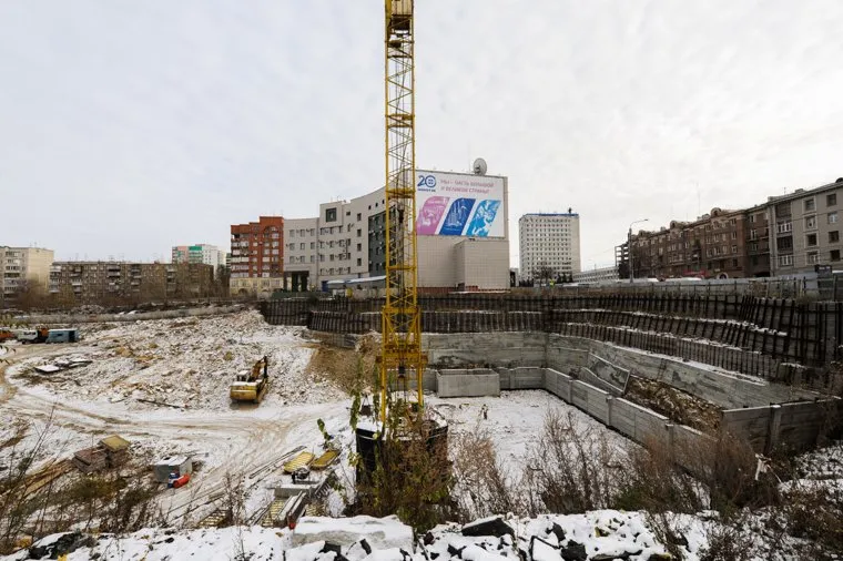 Стройки к саммитам ШОС и БРИКС. Челябинск, долгострой тартаковского