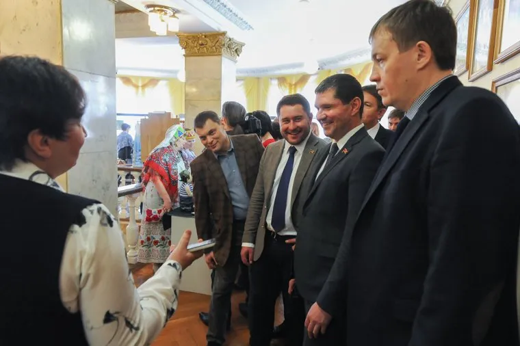 Выездноезаседание экспертного совета по вопросам деятельности СМИ и двух комитетов Законодательного Собрания в Саткинский муниципальный район. Сатка.