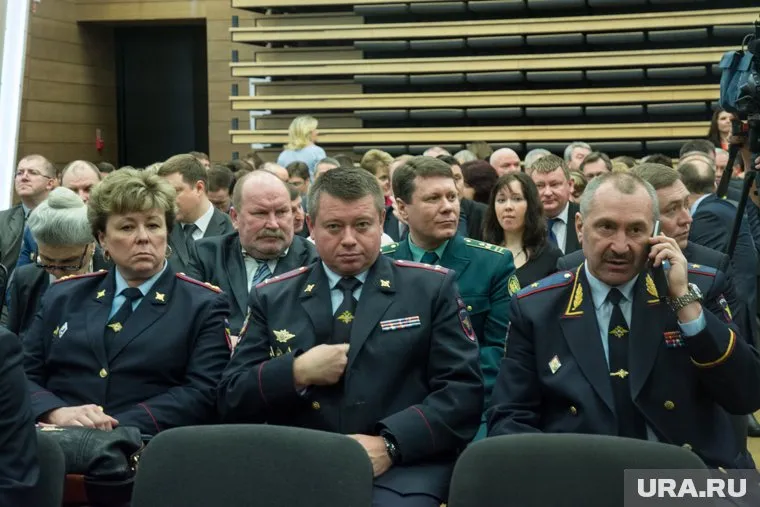 У Василия Романицы истек срок пребывания на посту. Претензий к нему столько, что его могут отправить в отставку в любой момент