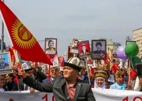 Президент Киргизии раскрыл, когда уйдет в отставку